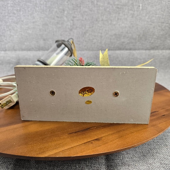 Vintage Christmas Santa Figure Lantern Lamp Lighted Holiday Decor - Picture 6 of 6